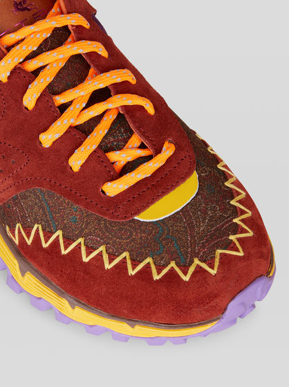 EARTHBEAT SNEAKER IN LEATHER AND PAISLEY DETAILS