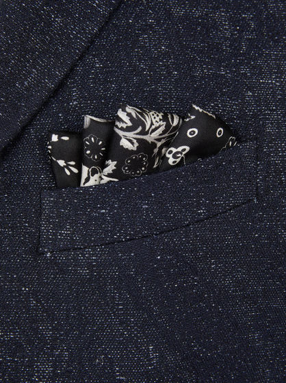 PLACED PRINT POCKET SQUARE