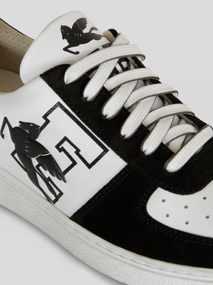 SNEAKERS DE PIEL CON PEGASO