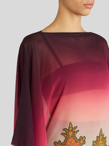 TOP WITH COLOUR SHADING AND PAISLEY PATTERNS