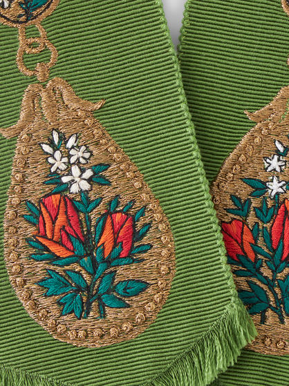 EMBROIDERED PENDANT EARRINGS