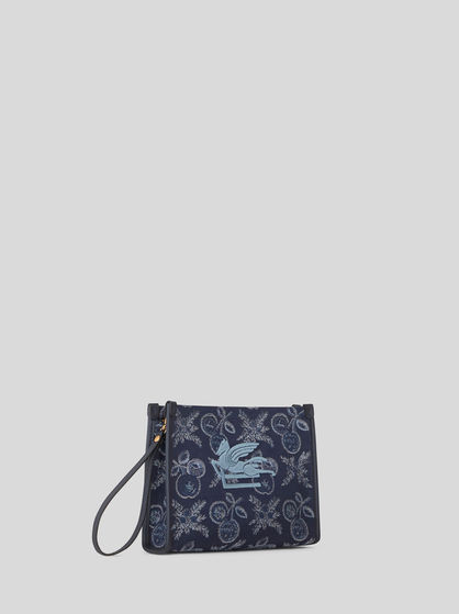 MEDIUM JACQUARD POUCH WITH APPLES