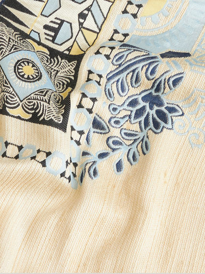SCARF PRINT CAPE