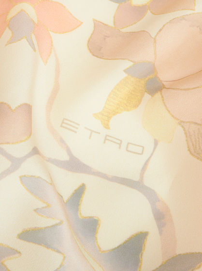 LEAFY FLORAL SILK SCARF