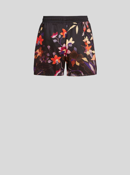 COSTUME WITH LEAFY FLORAL PRINT