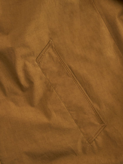 WATERPROOF TRENCH COAT