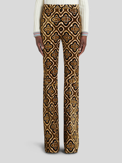 JACQUARD TROUSERS WITH MEDALLIONS