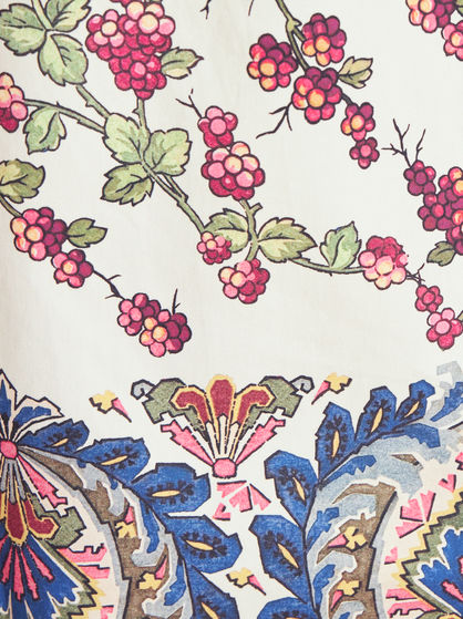 DRESS WITH BERRY AND PAISLEY PRINT
