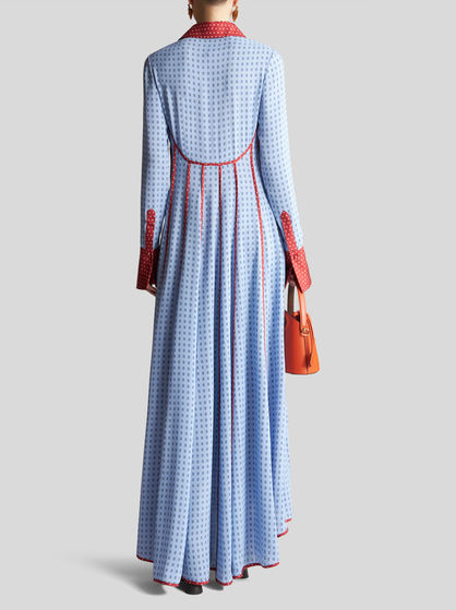 围兜细节迷笛连衣裙