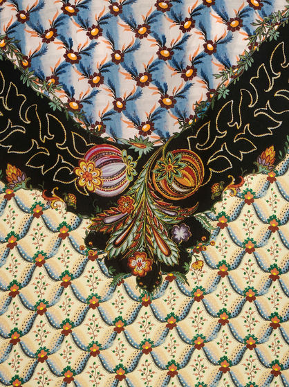 BOYFIT FLORAL SHIRT WITH EDGING