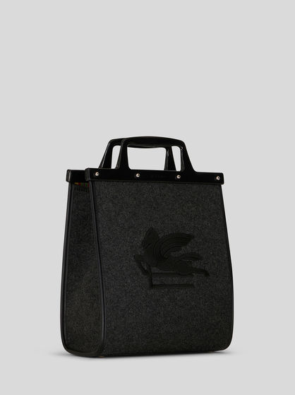 MEDIUM LOVE TROTTER BAG