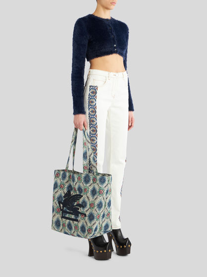 MEDIUM SOFT TROTTER BAG