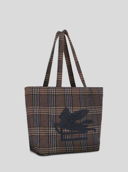 MEDIUM CHECK SOFT TROTTER BAG