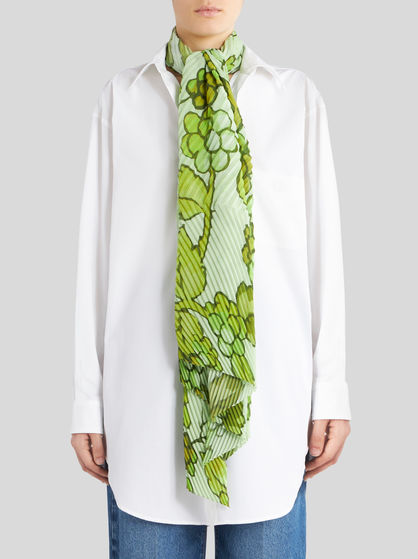 PLEATED SCARF