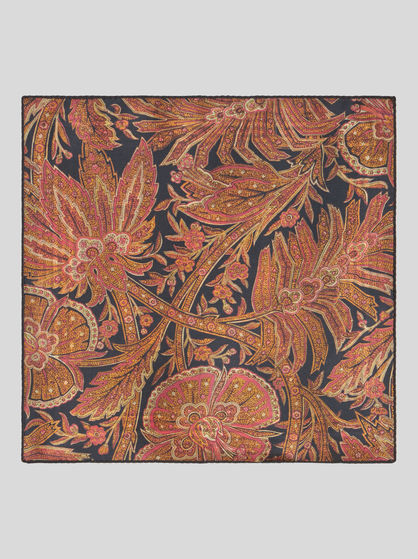 GEOMETRIC PATTERN POCKET SQUARE