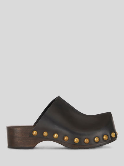 LEATHER CLOGS