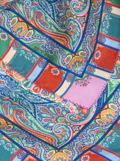 FLORAL SILK POCKET SQUARE