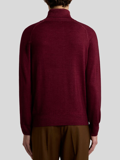 WOOL TURTLENECK WITH PEGASO LOGO