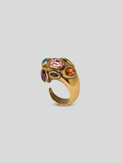 RING MIT SCHMUCKSTEINEN