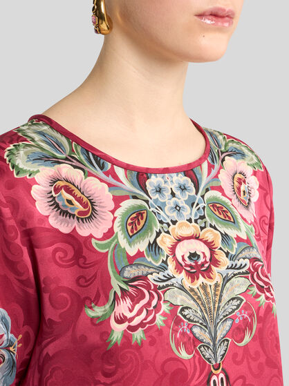 T-SHIRT WITH PLACED FLORAL PRINT