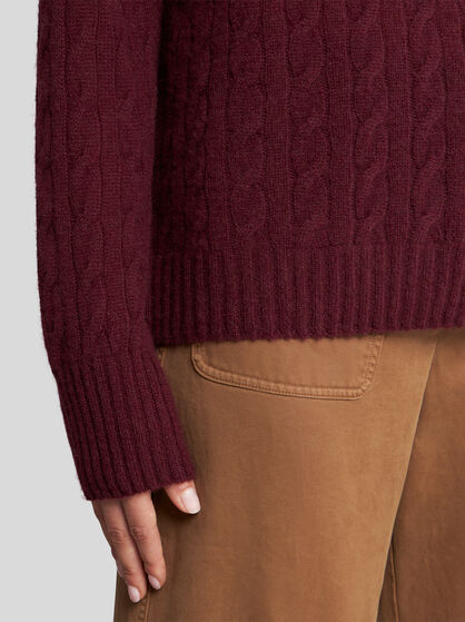 CABLE-KNIT CASHMERE SWEATER