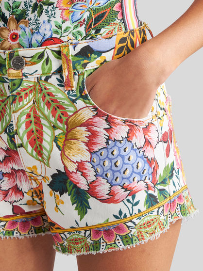 MULTICOLOURED BOUQUET SHORTS