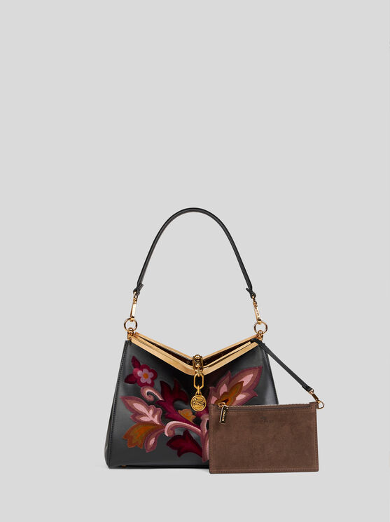 Shop Etro Mittelgrosse Vela-tasche Mit Stickerei In Schwarz