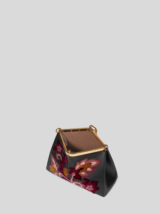 Shop Etro Mittelgrosse Vela-tasche Mit Stickerei In Schwarz