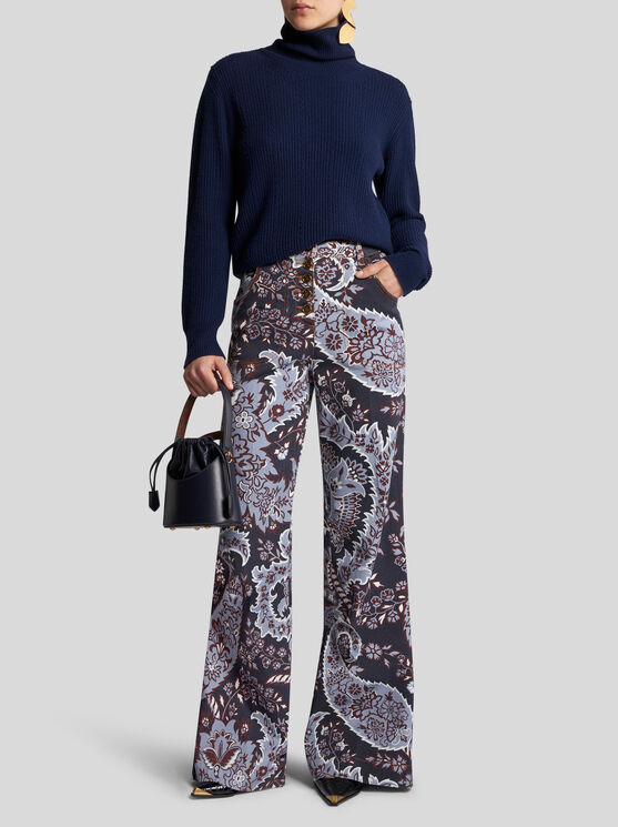 Shop Etro Schlagjeans Mit Paisley-print In Navyblau