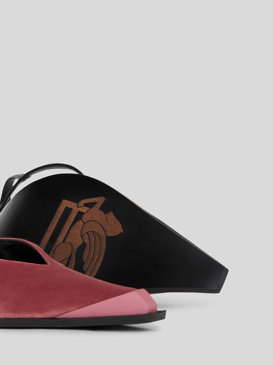 Etro Pumps Aus Leder Und Samt In Rosa
